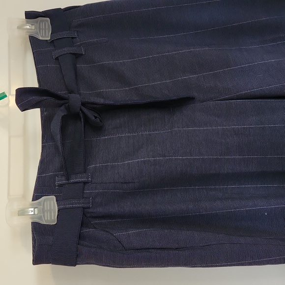 Navy pinstripe wide leg dress pants - Picture 2 of 6